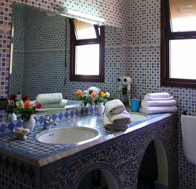 Bed and Breakfast Palais Dar Ouladna Marrakesch Zimmer foto